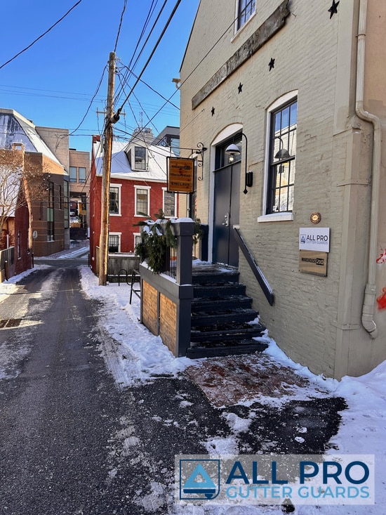lancaster gutter cleaning company
